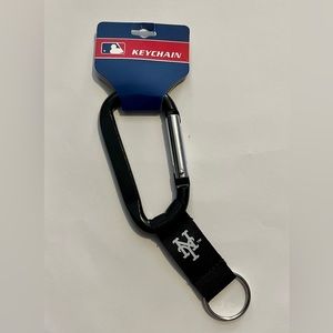 NEW York Mets Carabiner Keychain
